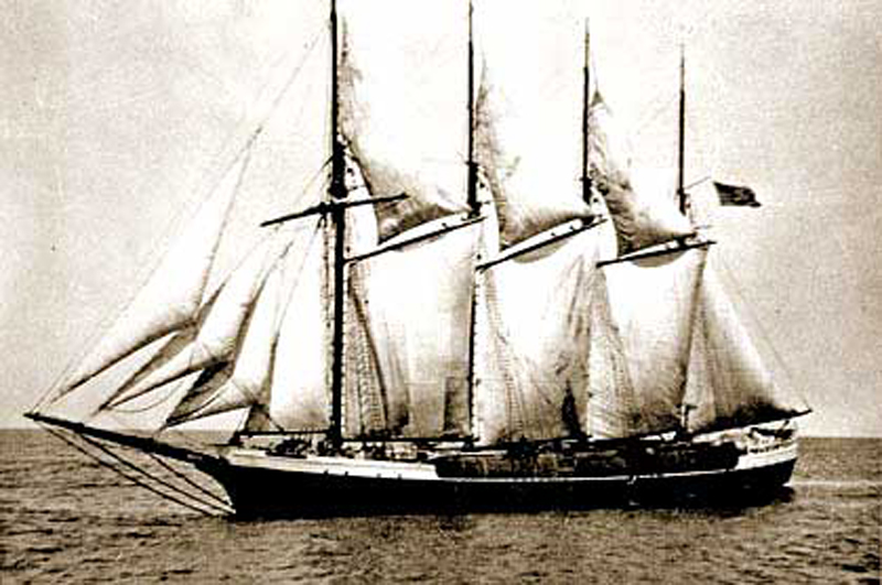 The ship sailed across. Корабль велос евреи. Ship 1921 Brielle. Schooner Nancy Five Mast under Sails. The Johnson Family owned a two-Mast Schooner.